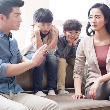 出国七年后，丈夫哭着求我和女儿回头&出国七年后丈夫哭着求我和女儿回头【39集】蔡滟静&郑凯