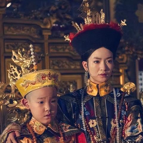 扭曲的王座在线观看（扭曲的王座，在线观看的震撼体验）