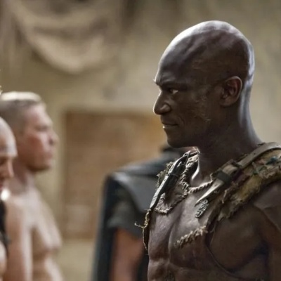 斯巴达克斯：亚述家族 在线观看（斯巴达克斯，亚述家族的荣耀与传奇在线观看）